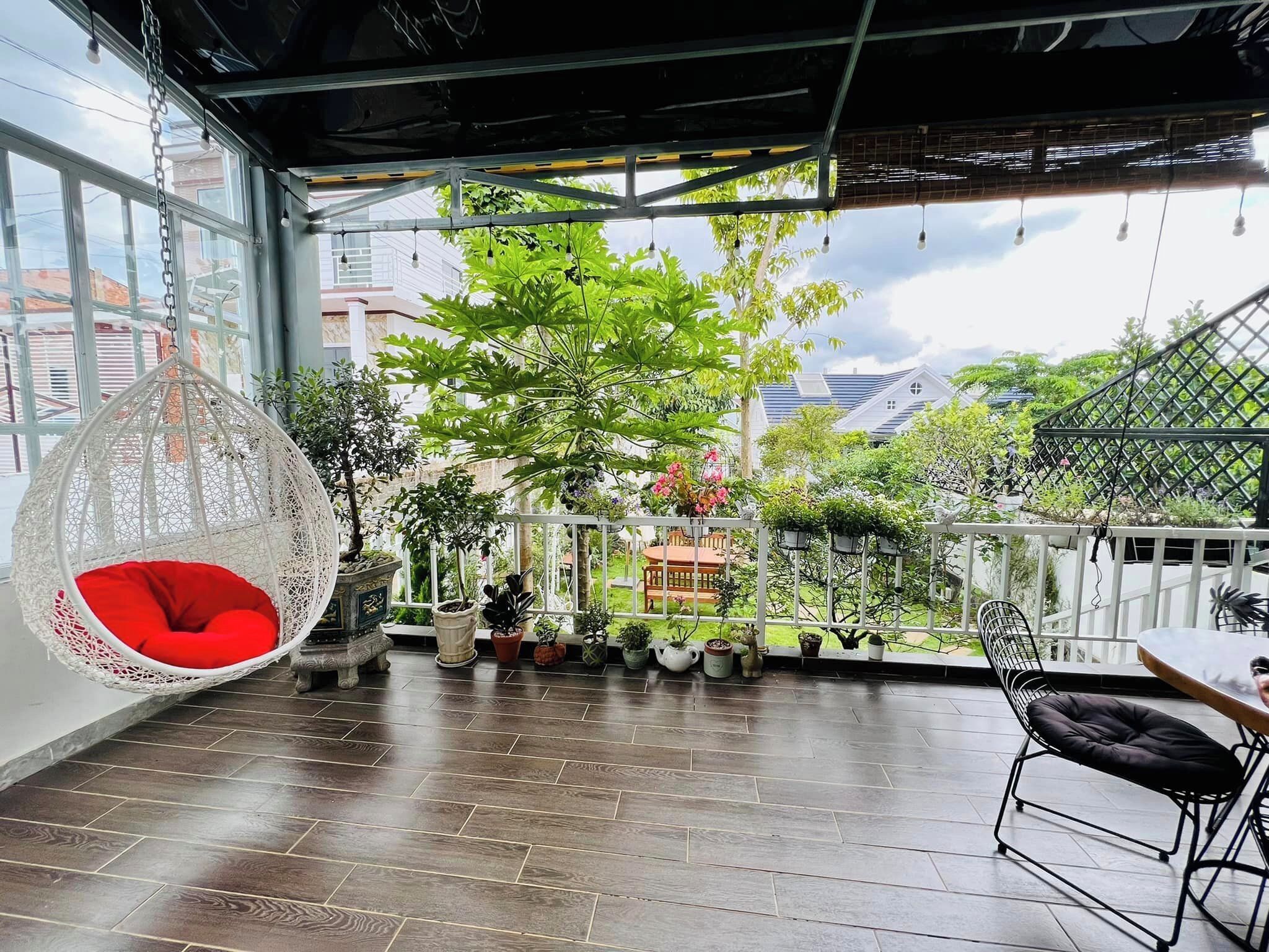 Family Villa | Balcony