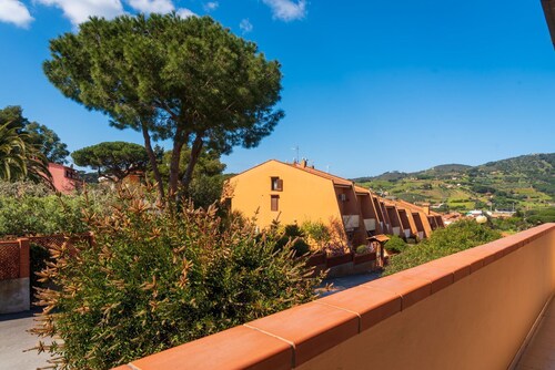 SOLE - PORTO AZZURRO - SOLE - PORTO AZZURRO
