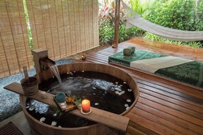 Hot springs - Amataya Wellness (Khlong Thom)
