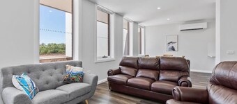 Bedford House - CBD Location, Sleeps 6