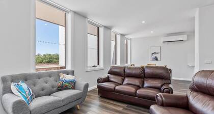 Bedford House - CBD Location, Sleeps 6