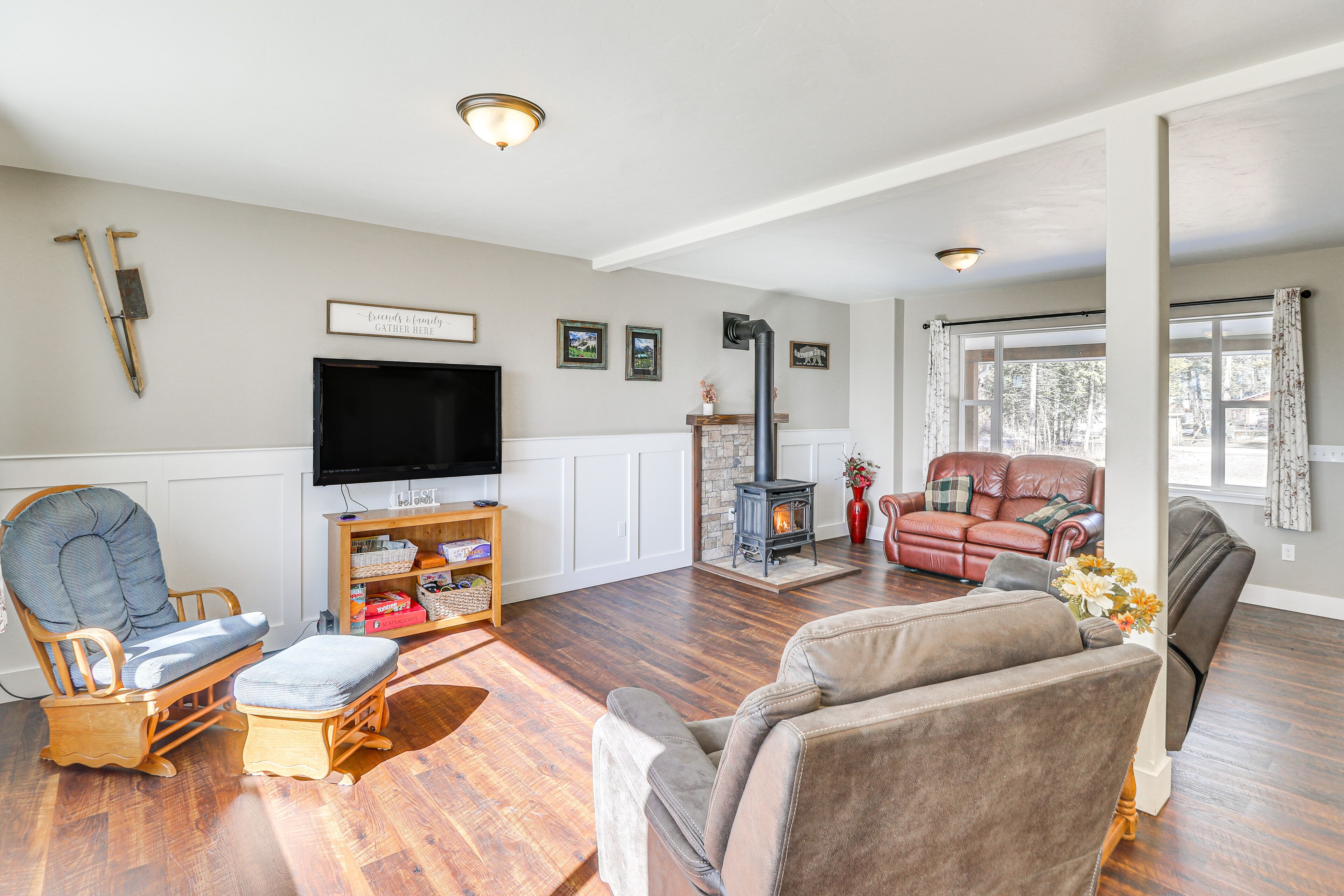 Bigfork Home w/ Fire Pit: Steps to Flathead River!