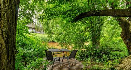 Ferienwohnung 'Fewo2 Seelter Uutkiek Saterland' mit privater Terrasse, Gemeinschaftsgarten und WLAN