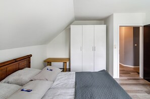 3 habitaciones, wifi gratis y ropa de cama 