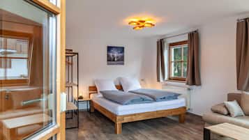 2 bedrooms, free WiFi, bed sheets