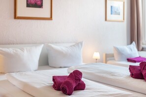 2 室のベッドルーム、WiFi (無料)、ベッドシーツ