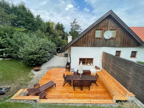 Chalet 'Notschkerl' avec terrasse privée, jardin privé et Wi-Fi