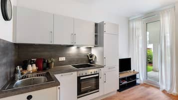Refrigerador, horno, placa de cocina, lavavajillas