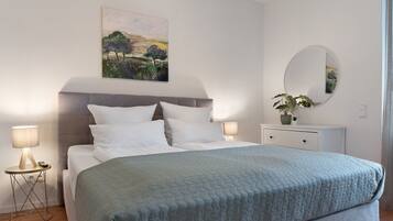 1 slaapkamer, een strijkplank/strijkijzer, gratis wifi, beddengoed