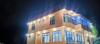 Khunjerab Hotel & Restaurant