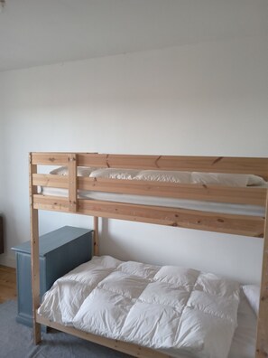3 bedrooms