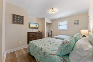 2 Schlafzimmer, Bügeleisen/Bügelbrett, kostenloses WLAN