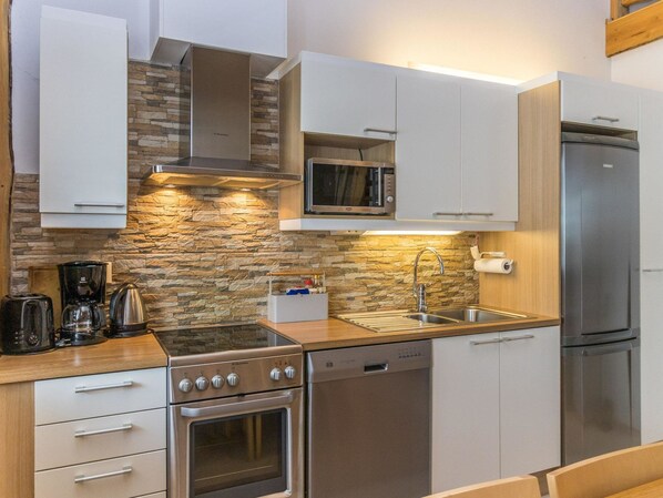 Fridge, microwave, dishwasher, electric kettle