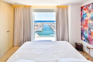 2 bedrooms, iron/ironing board, free WiFi, bed sheets - 306 *Luxury Selection* Puerto Banus Front Line (Marbella)