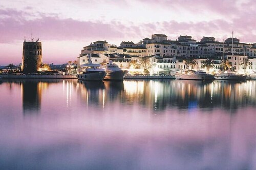 306 *Luxury Selection* Puerto Banus Front Line