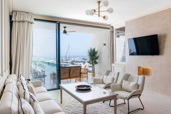 TV connectée, cheminée