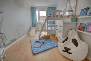 Family Apartment | 2 bedrooms, iron/ironing board, free WiFi, bed sheets - HelApart - Rodzinny (Hel)
