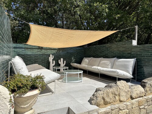 Maison Provençale vue sur le Luberon, Calme Absolu Idéal Pour les Familles