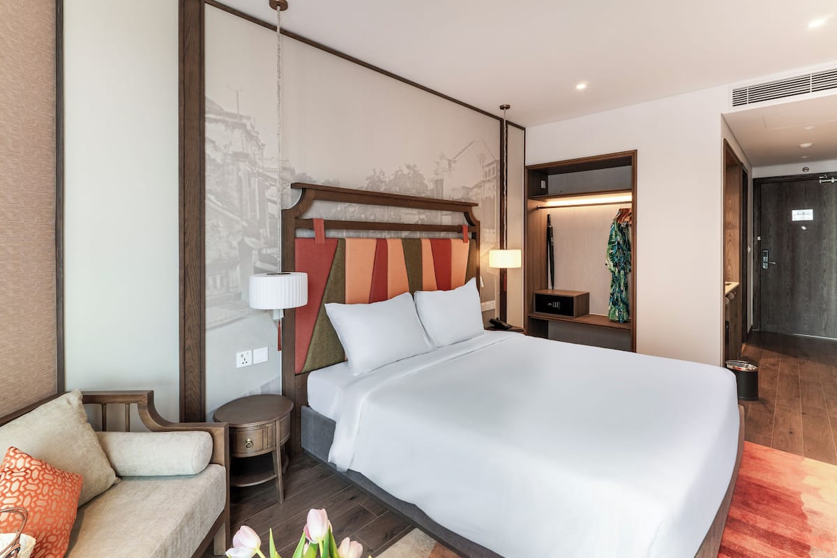 Estudio superior, vistas a la piscina (Oasis - S3) | Ropa de cama de alta calidad, colchones viscoelásticos, minibar