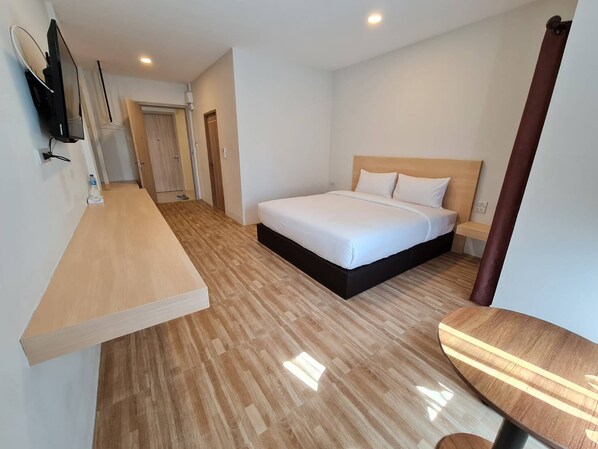 Deluxe Room, Hill View