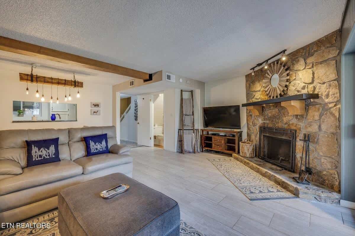 TV, fireplace, video games, offices