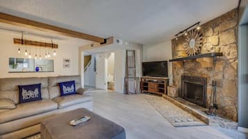 TV, fireplace, video games, offices