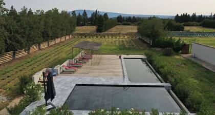 Appartement Coquelicot Avec Terrasse Jardin et Piscines 6 Personnes