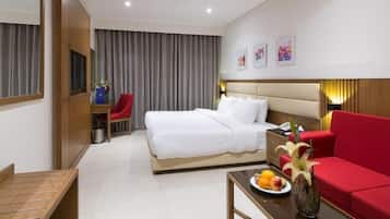 Iron/ironing board, free WiFi