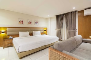 Executive Suite - Hotel Excelsior  (Karachi)