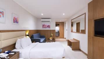 Iron/ironing board, free WiFi