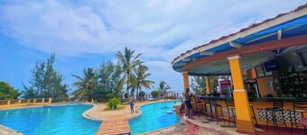 Raha Whitesands Apartments