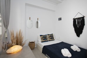 Comfort Duplex | Minibar, in-room safe, individually decorated, individually furnished - Kamara Residence Mykonos (Mykonos)