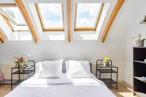 3 soverom, strykejern/-brett, wi-fi og sengetøy