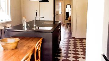 冰箱、洗碗机、烤面包机