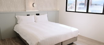 Yoai Mountain Roam Hotel