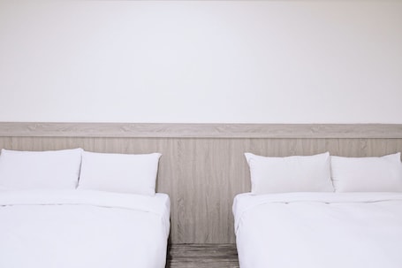 Ropa de cama hipoalergénica, sistema de insonorización y wifi gratis
