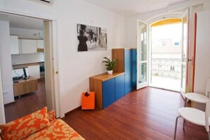 Living area - Loano Apartment 6 (Loano)