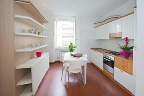 Private kitchen - Vrbo Property (Loano)