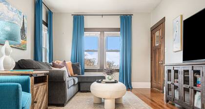 Benson's Cozy 3-BR Retreat with BBQ Grill!