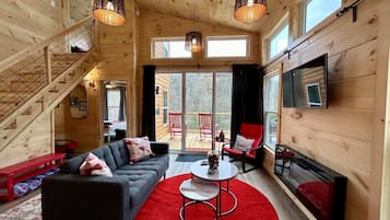 TV, fireplace, offices