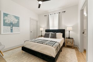 4 chambres, bureau, fer et planche Ă repasser, Wi-Fi gratuit