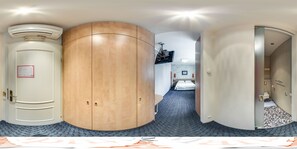 Estudio estándar, 1 habitación, baño privado | Caja fuerte, sistema de insonorización, wifi gratis y ropa de cama