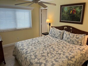 2 室のベッドルーム、アイロン / アイロン台、WiFi (無料)、ベッドシーツ