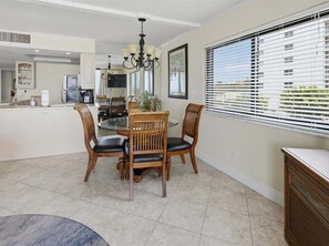 Dining - Beachfront 2BR/2BA condo on Marco Island with pool, WiFi, and beach access. (Marco Island)
