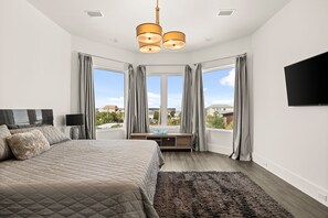 5 habitaciones, escritorio, tabla de planchar con plancha y wifi gratis 