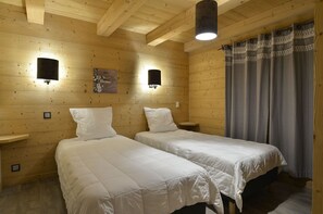 4 bedrooms, free WiFi - Apartment for 8 people in the center of Châtel - Chatel Reservation (Châtel)