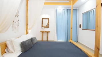 Estúdio, banheira de hidromassagem, no piso térreo | Wi-Fi de cortesia, roupa de cama