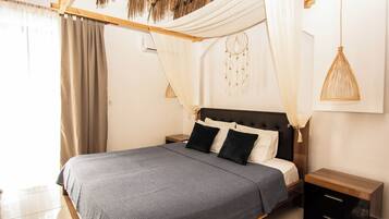 Studio Deluxe, bain à remous, rez-de-chaussée