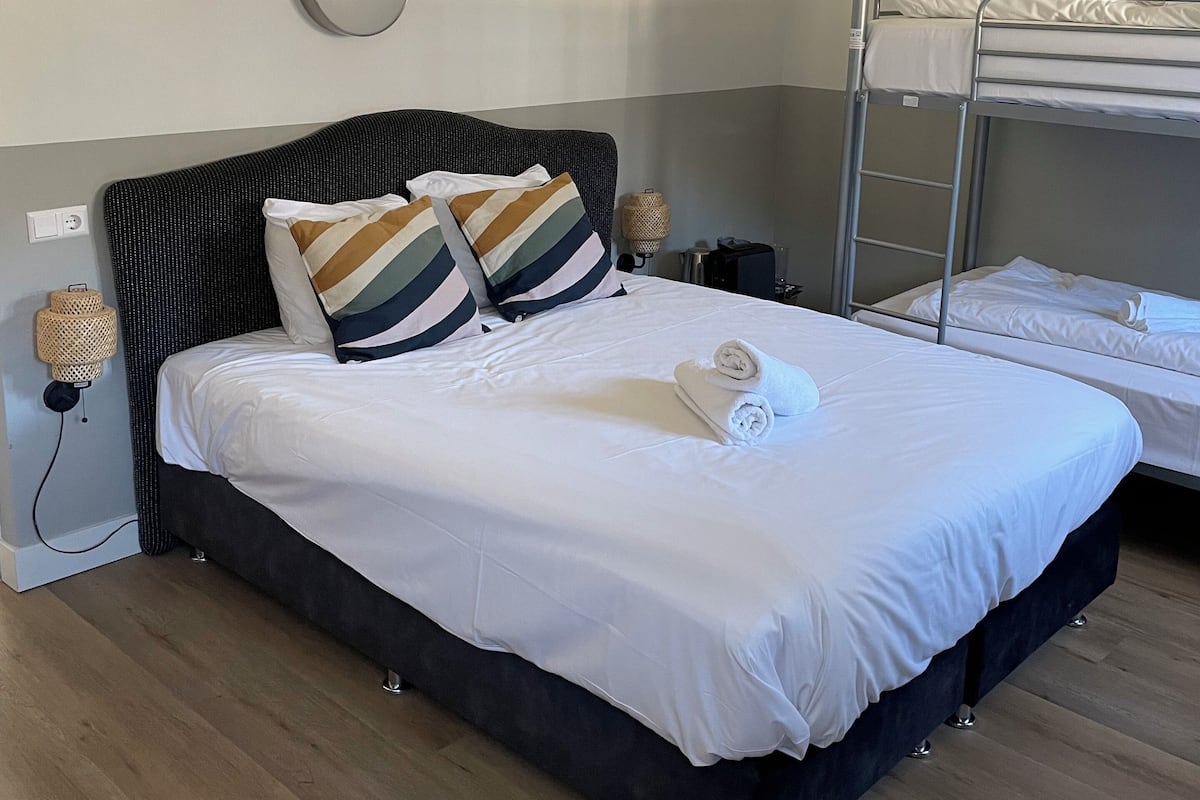 Family Room | Hypo-allergenic bedding, pillowtop beds, in-room safe, blackout drapes