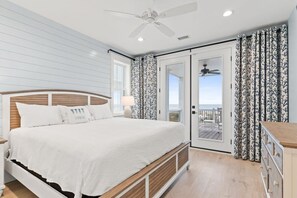 8 عدّة غرف نوم ومكواة/لوح كي وواي فاي وملاءات أسرّة